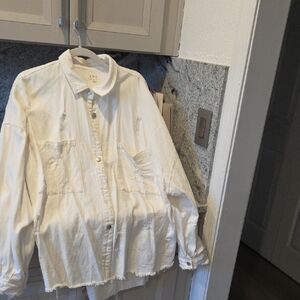 POL White Button-Up Shirt Jacket
